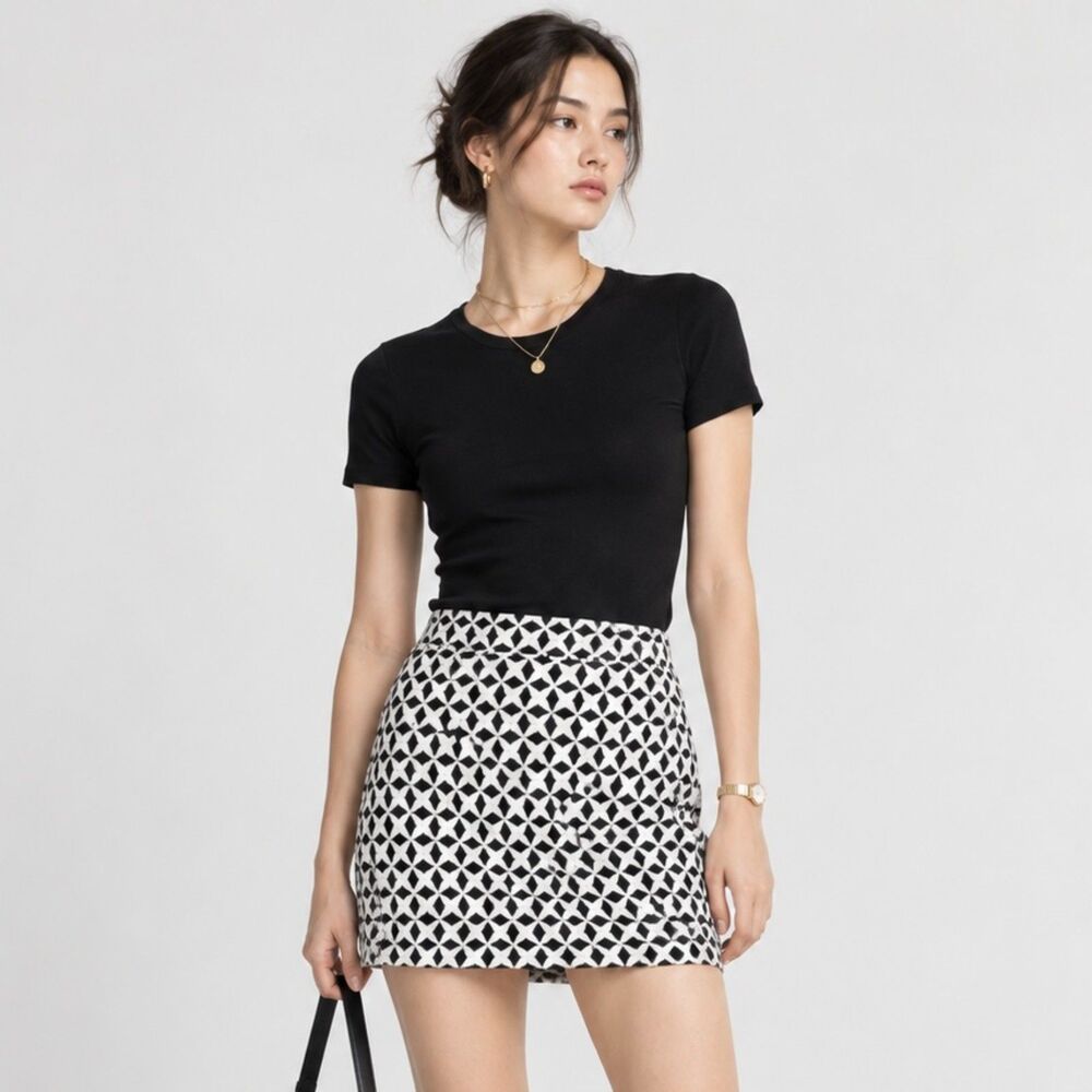 Banana Republic Star Quilted Jacquard Mini Skirt